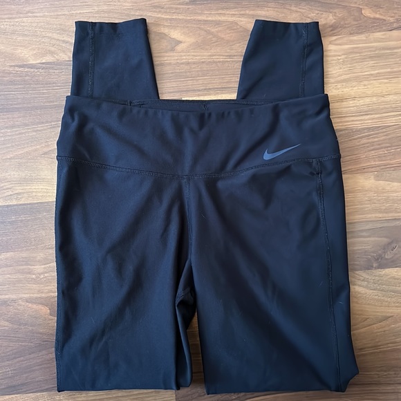 Women’s Nike Full Length Legging - Picture 3 of 4